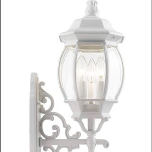 WHITE UPWARD OUTDOOR LANTERN